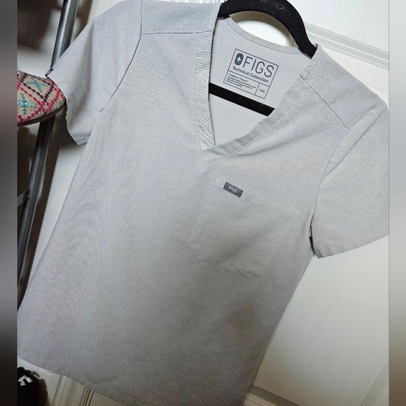 Figs Space Grey - Picture 1 of 3